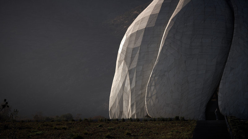 100 hpa baha i temple